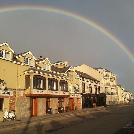 וורנפוינט The Lough & Quay Accommodation Town Centre מראה חיצוני תמונה