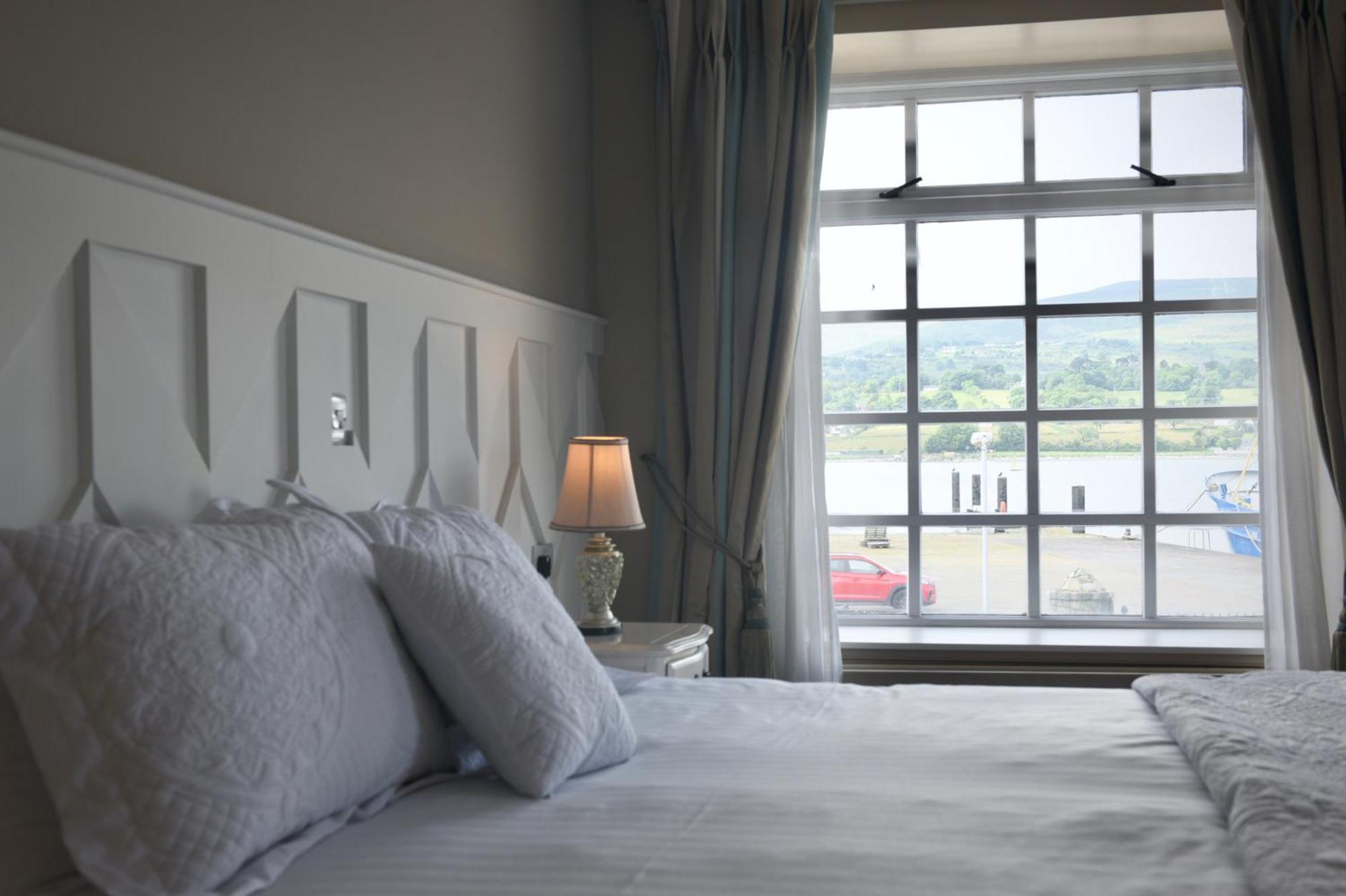 וורנפוינט The Lough & Quay Accommodation Town Centre מראה חיצוני תמונה
