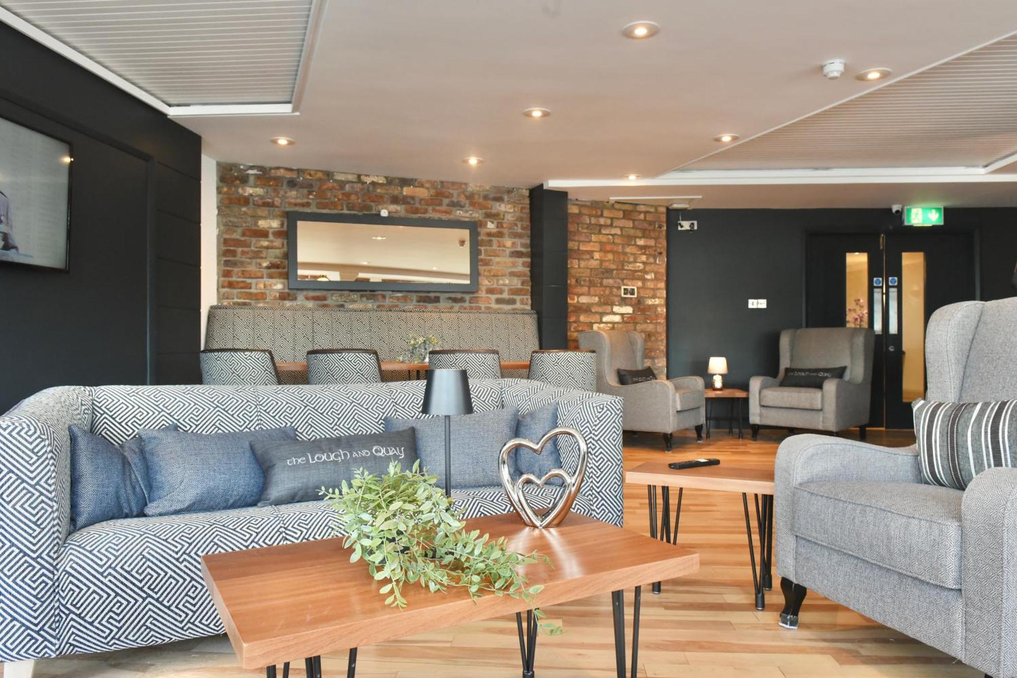 וורנפוינט The Lough & Quay Accommodation Town Centre מראה חיצוני תמונה