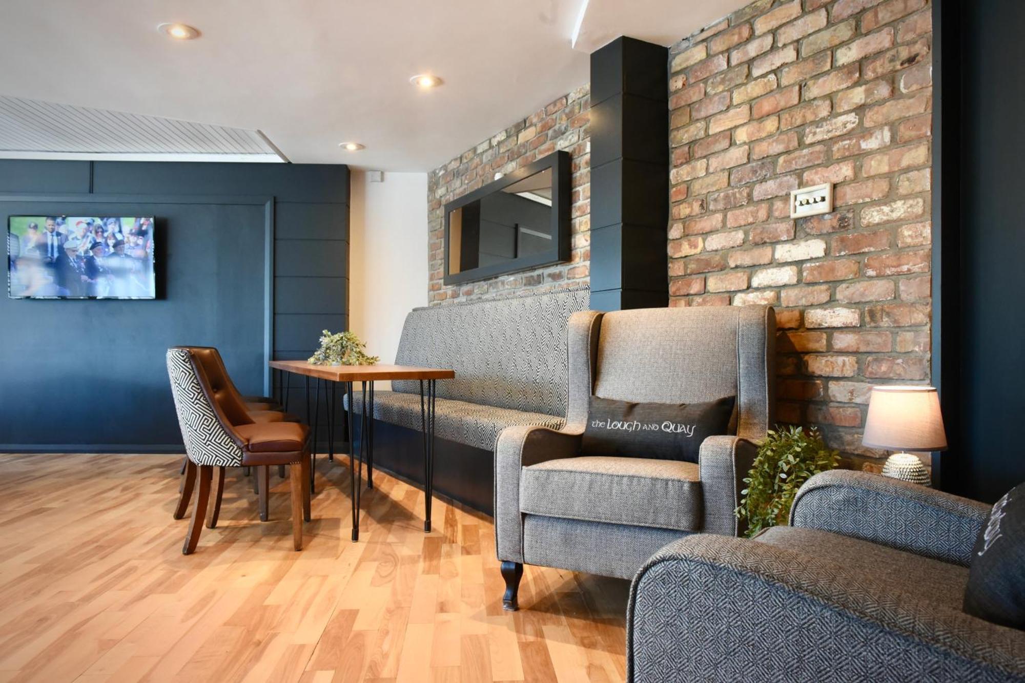 וורנפוינט The Lough & Quay Accommodation Town Centre מראה חיצוני תמונה