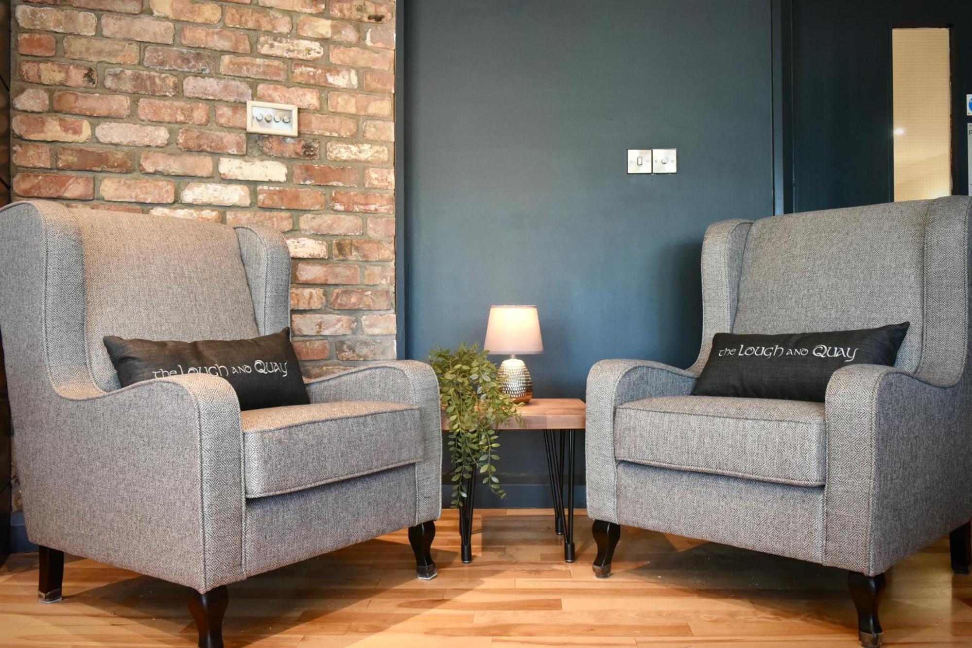 וורנפוינט The Lough & Quay Accommodation Town Centre מראה חיצוני תמונה